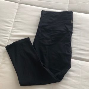 Lululemon capris